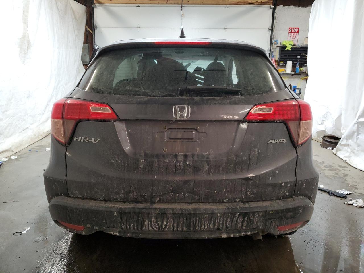 2016 Honda HR-V - Image 6