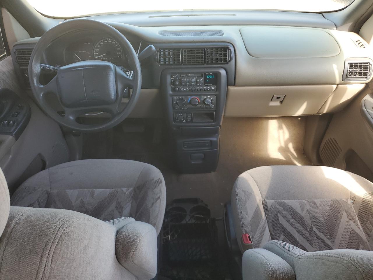 1997 Chevrolet Venture - Image 8