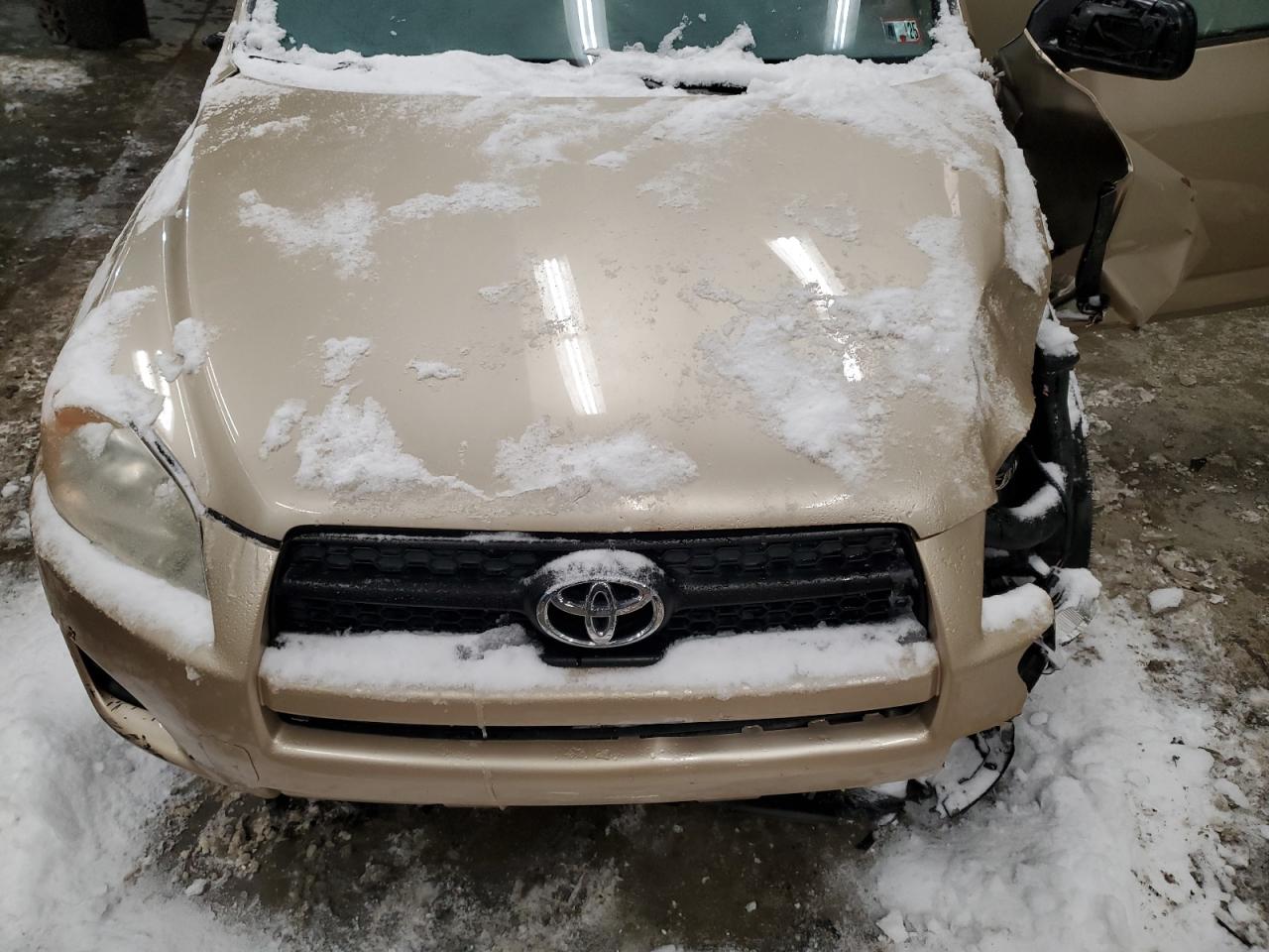 2012 Toyota RAV 4 - Image 13
