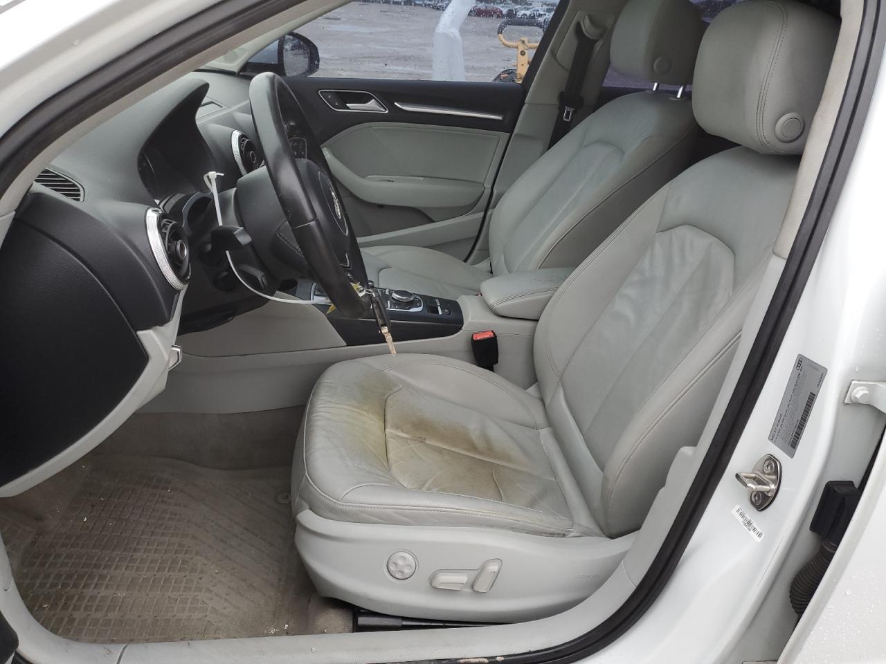 2015 Audi A3 - Image 7
