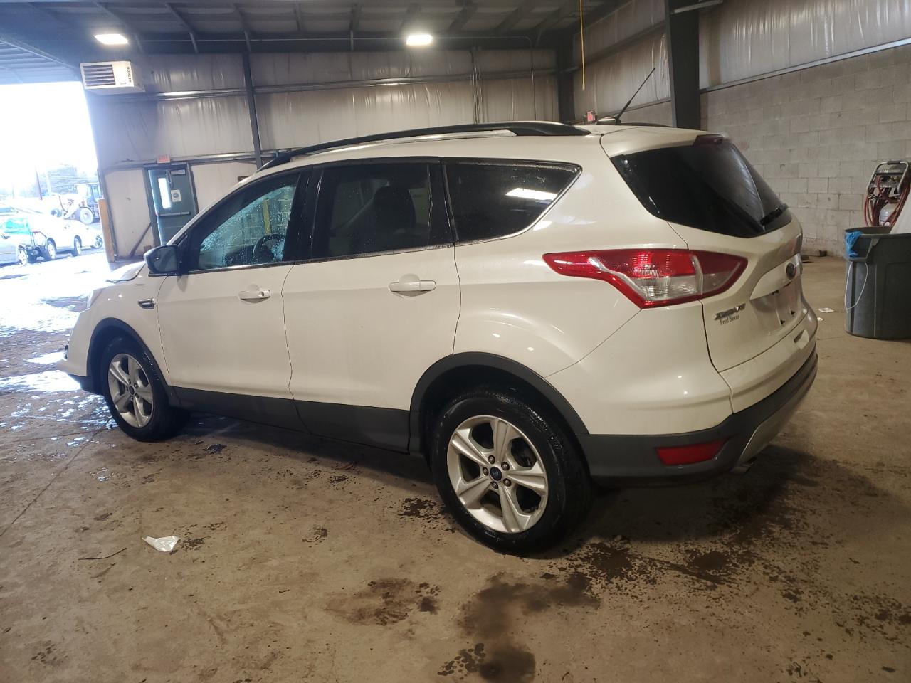 2016 Ford Escape - Image 2