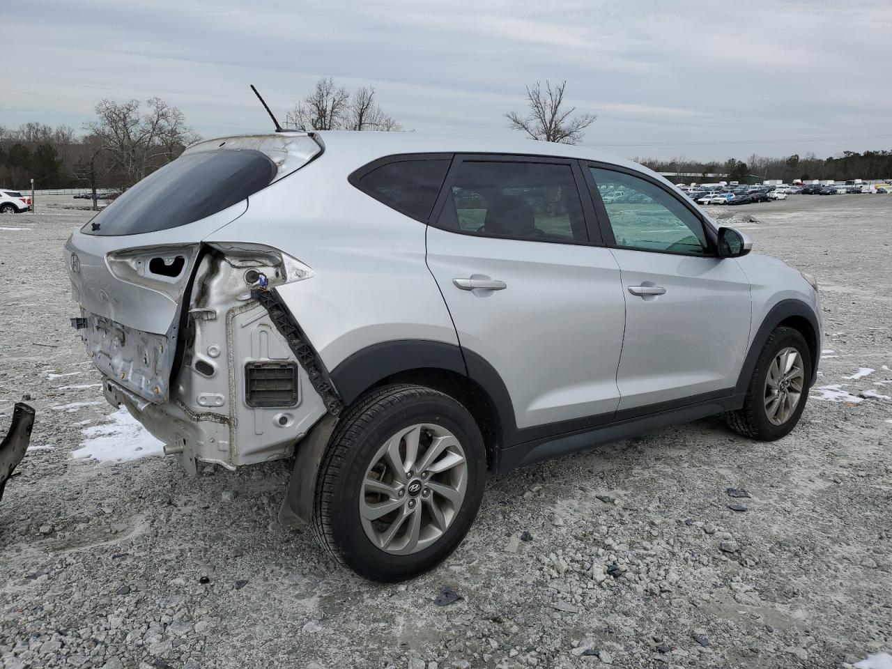 2017 Hyundai Tucson - Image 3