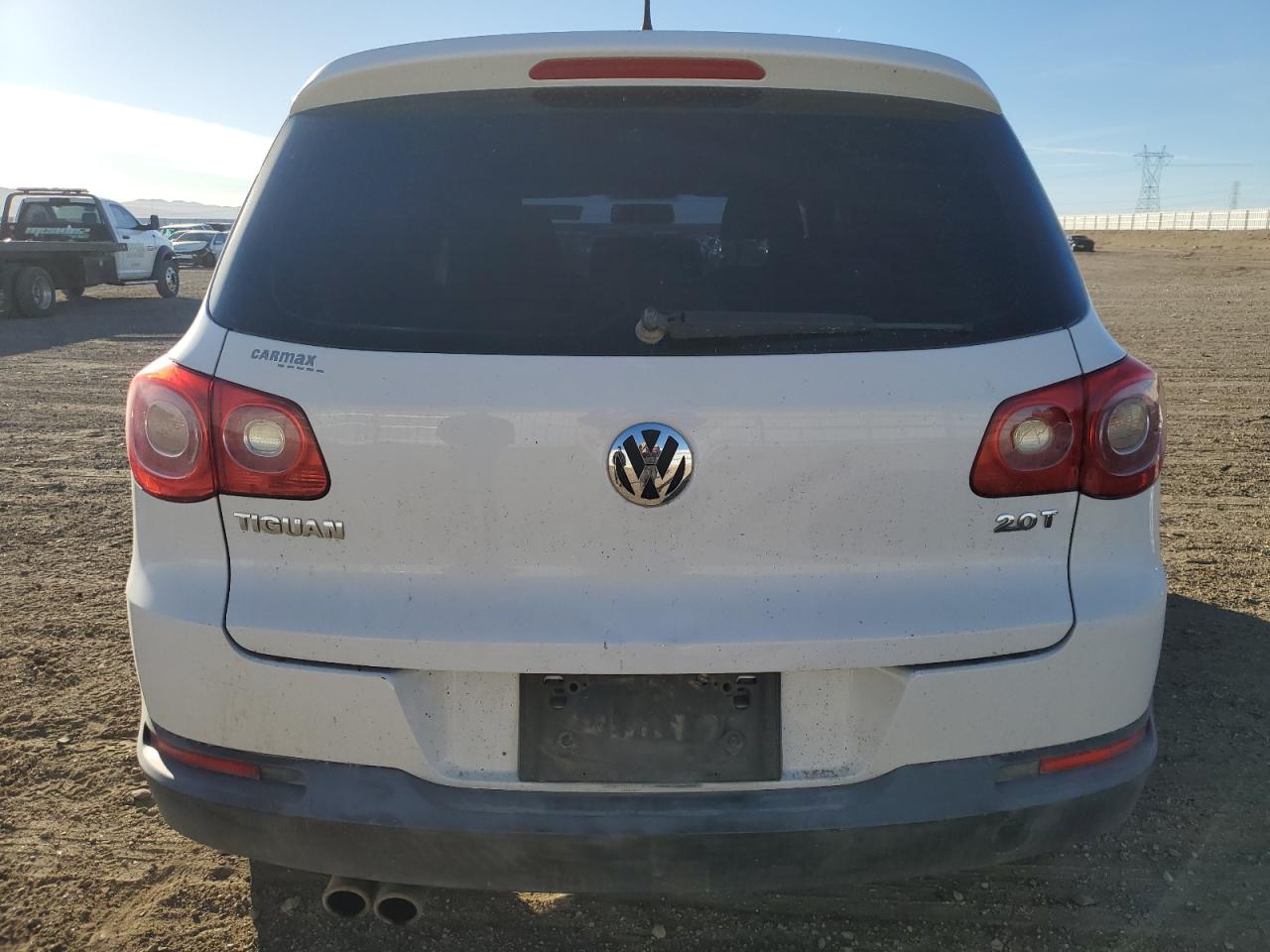 2010 Volkswagen Tiguan - Image 6
