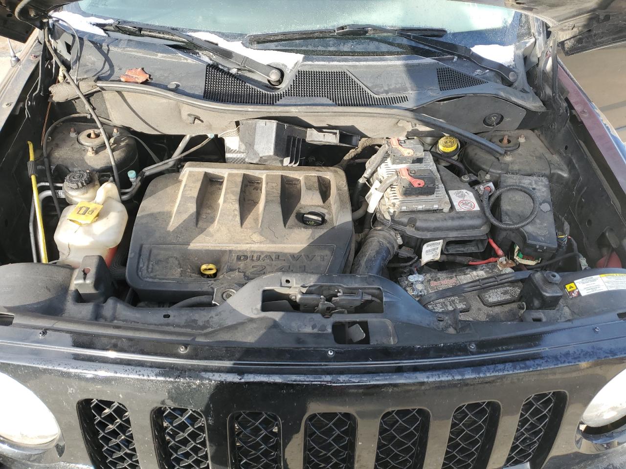 2016 Jeep Liberty (Patriot) - Image 11