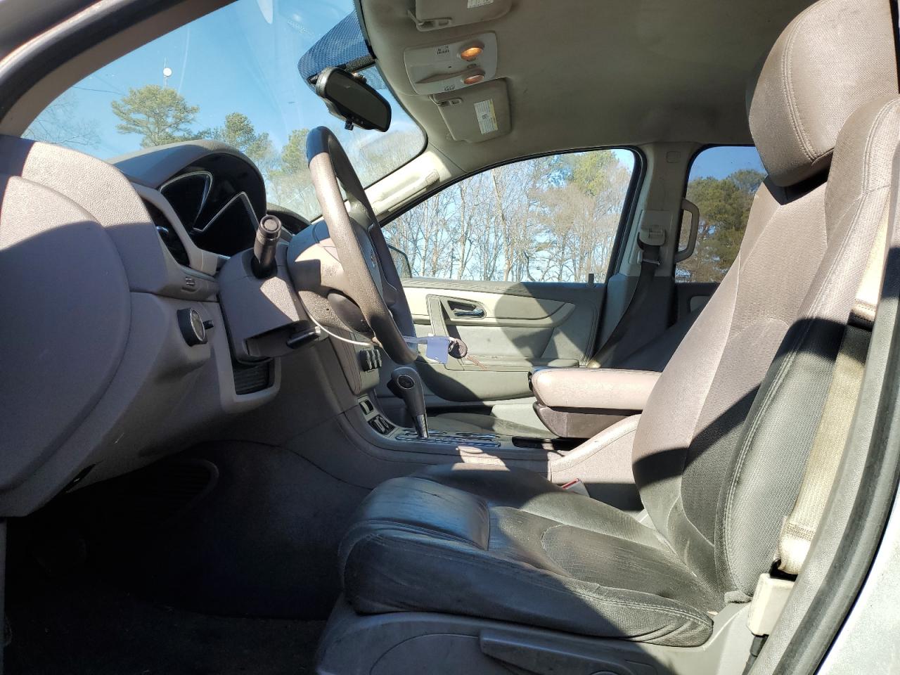 2017 Chevrolet Traverse - Image 7