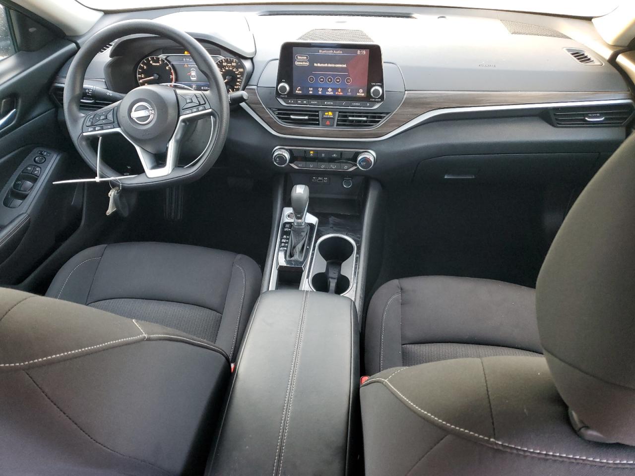 2024 Nissan Altima - Image 8