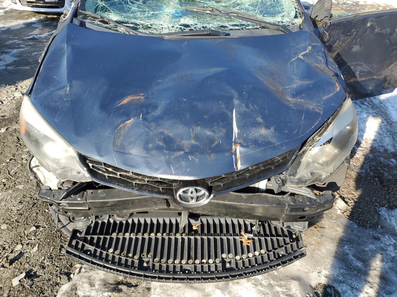 2015 Toyota Corolla - Image 12