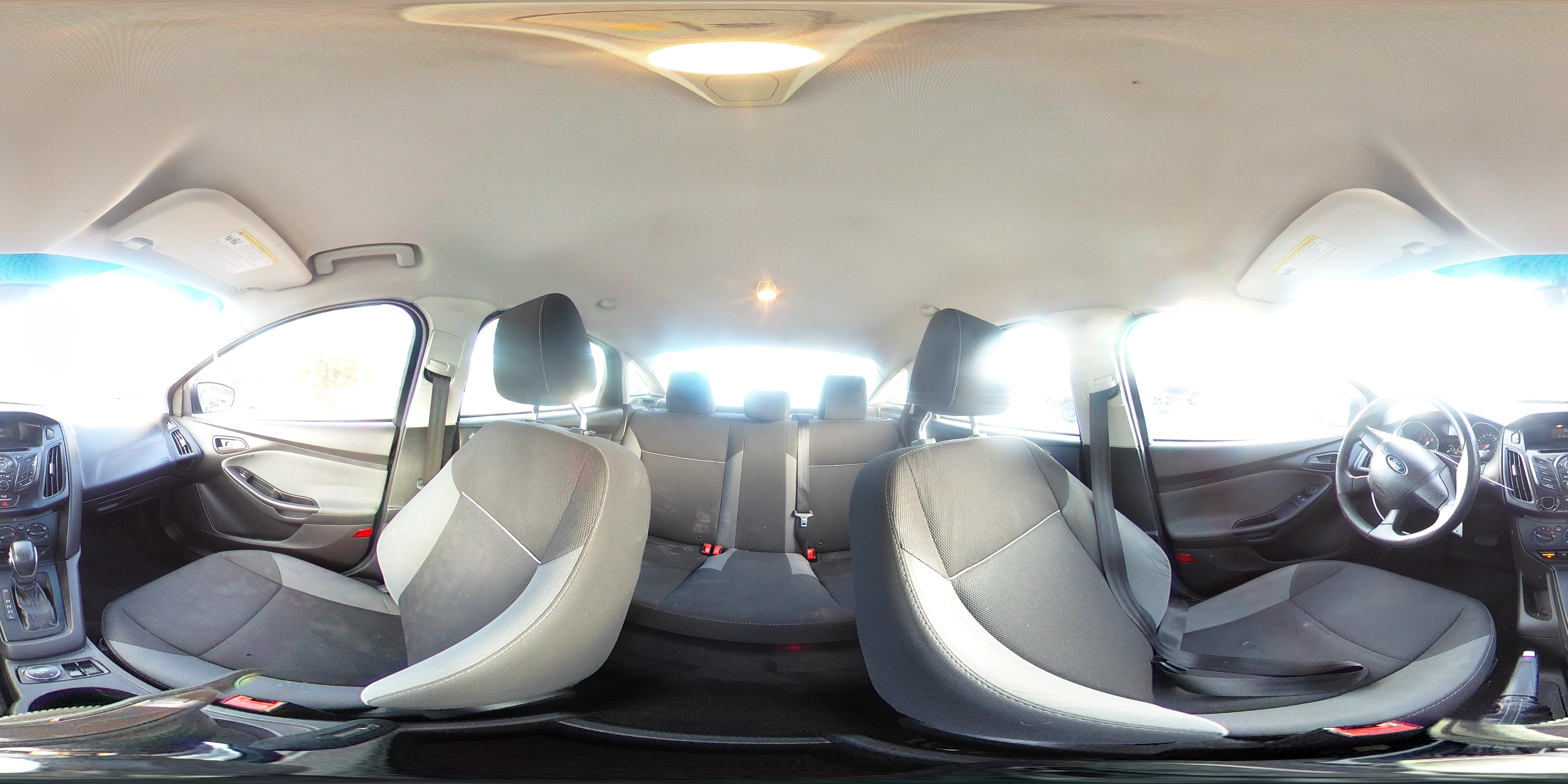 2012 Ford Focus - Image 14