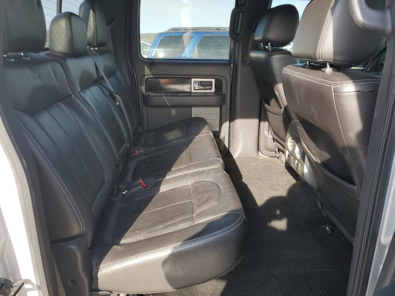 2012 Ford F-150 - Image 10