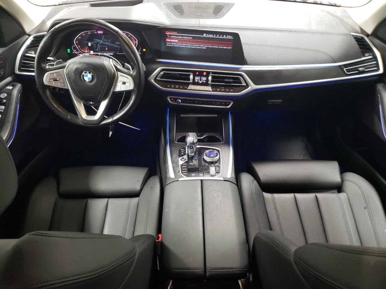 2021 BMW X7 - Image 8