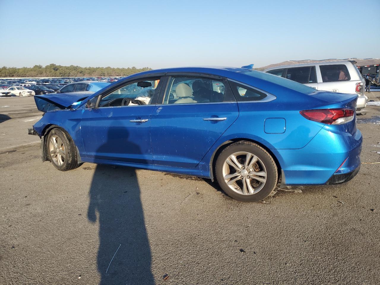 2018 Hyundai Sonata - Image 2
