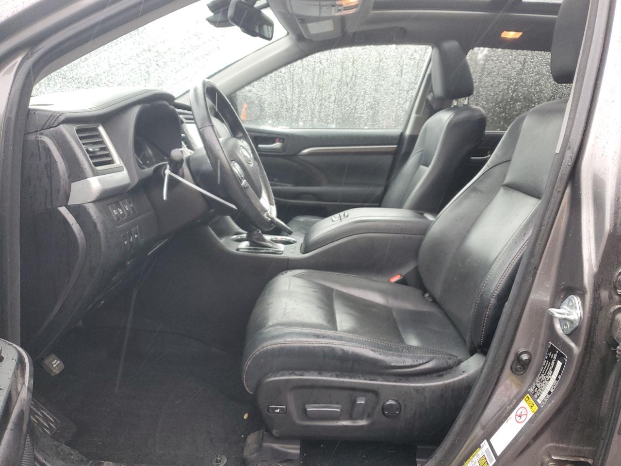 2016 Toyota Highlander - Image 7