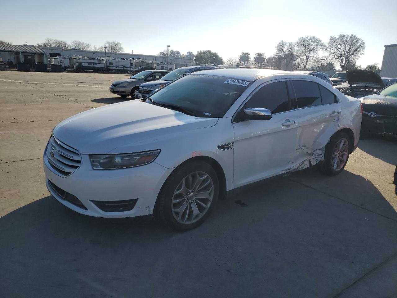 2014 Ford Taurus - Image 1