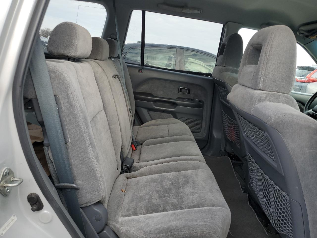 2003 Honda Pilot - Image 11