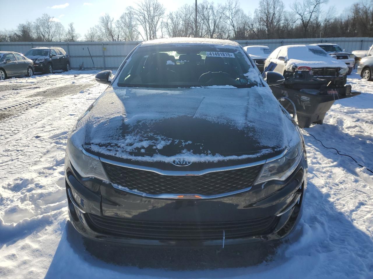 VIN 5XXGT4L37HG138745 2017 KIA OPTIMA no.5