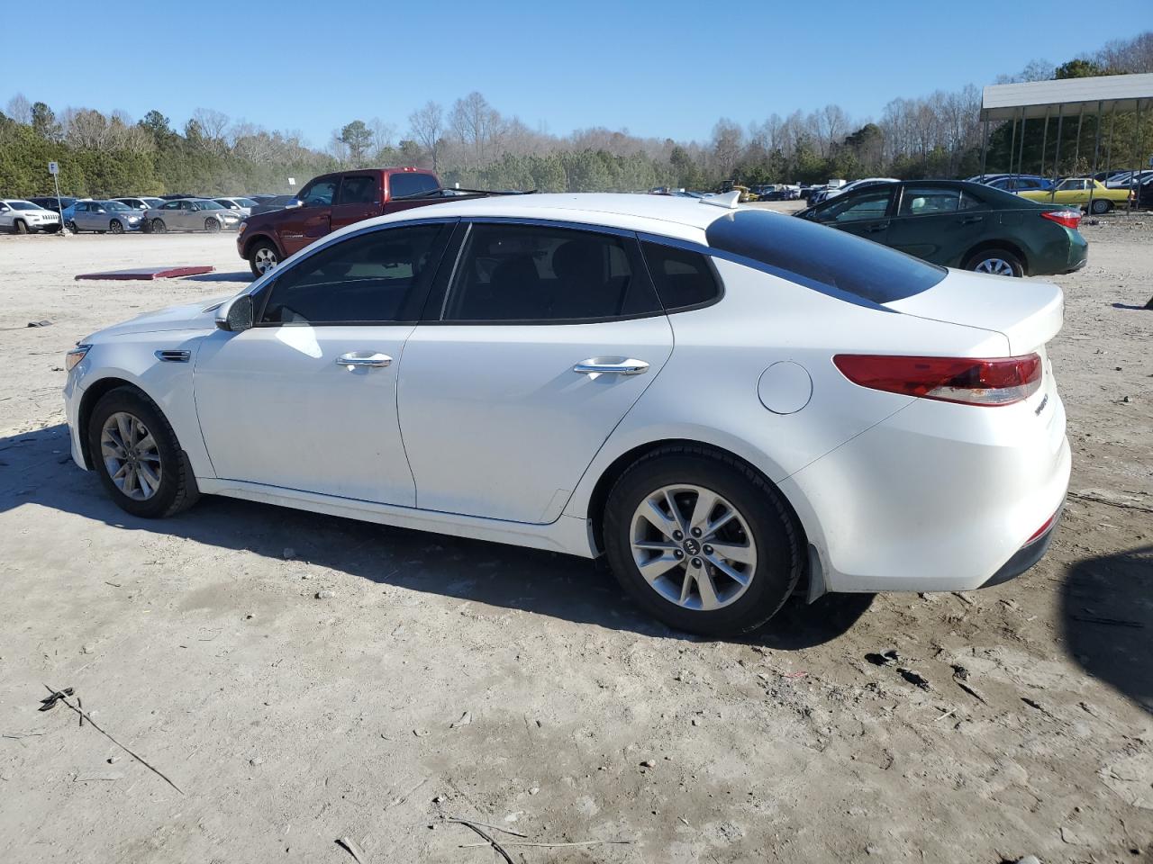 2016 Kia Optima - Image 2