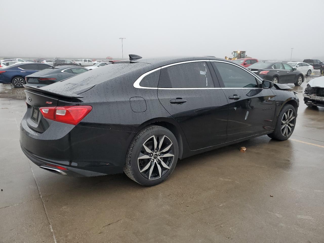 2020 Chevrolet Malibu - Image 3
