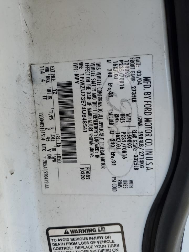 2004 Ford Explorer - Image 13