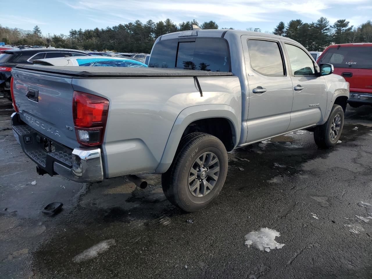 2021 Toyota Tacoma - Image 3