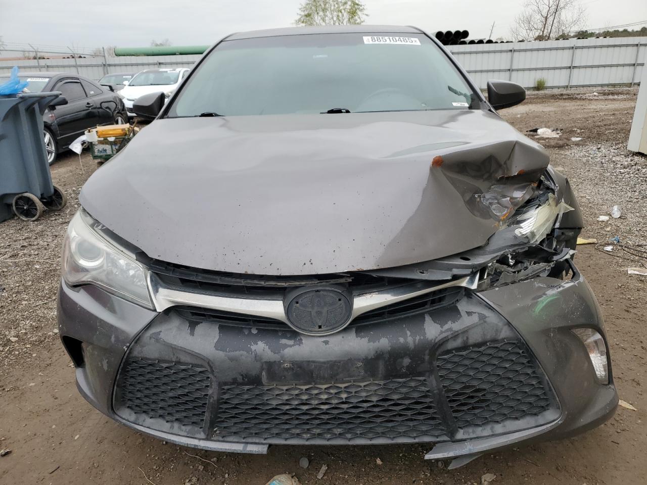 VIN 4T1BF1FK3GU228031 2016 TOYOTA CAMRY no.5