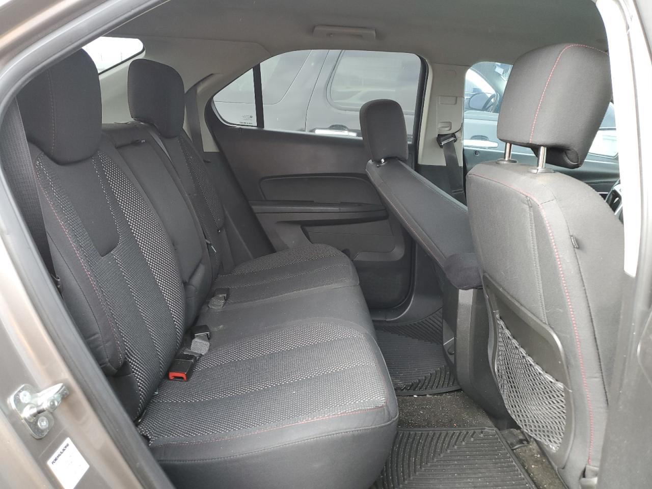 2011 Chevrolet Equinox - Image 11
