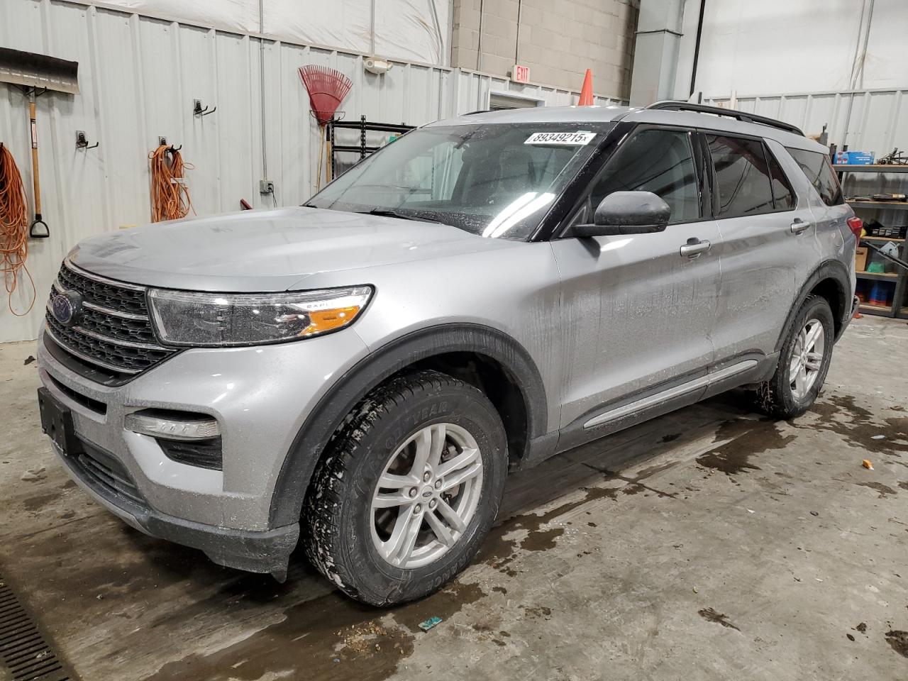 2023 Ford Explorer - Image 1
