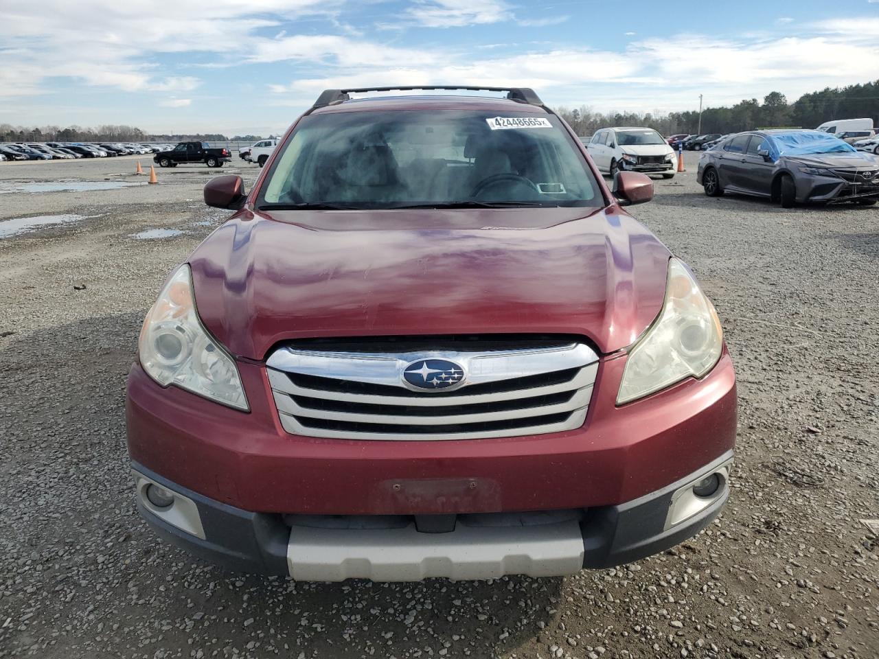 2011 Subaru Outback - Image 5