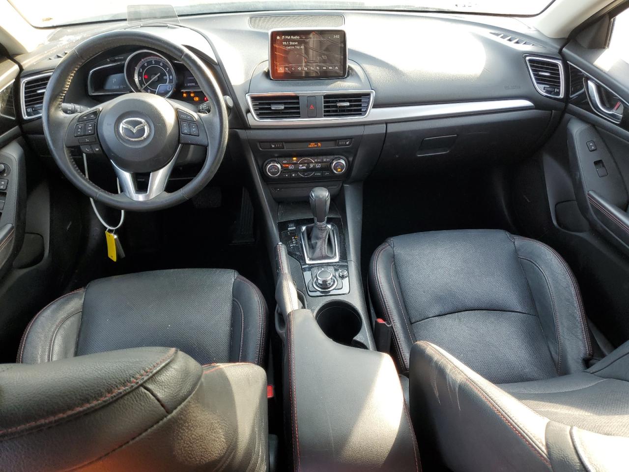 2014 Mazda 3 - Image 8