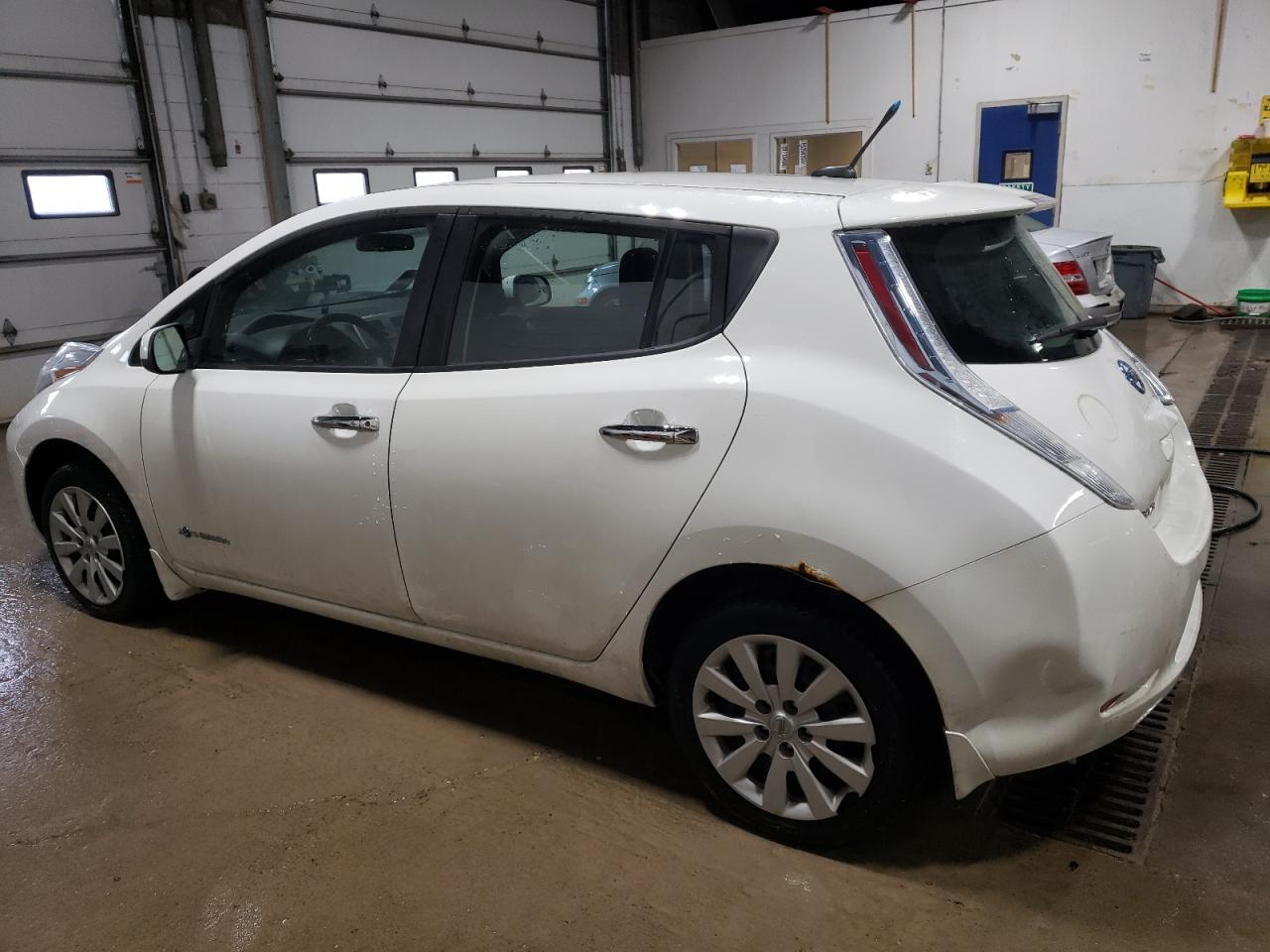 2014 Nissan Leaf - Image 2