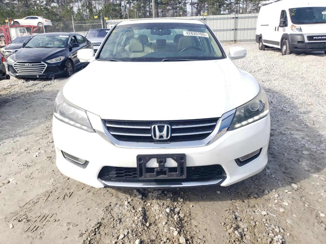 2013 Honda Accord - Image 5