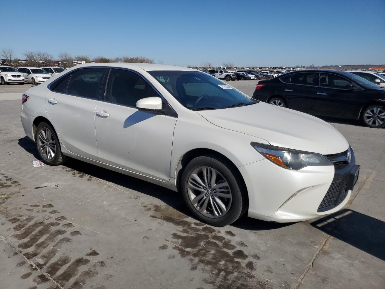 2016 Toyota Camry - Image 4