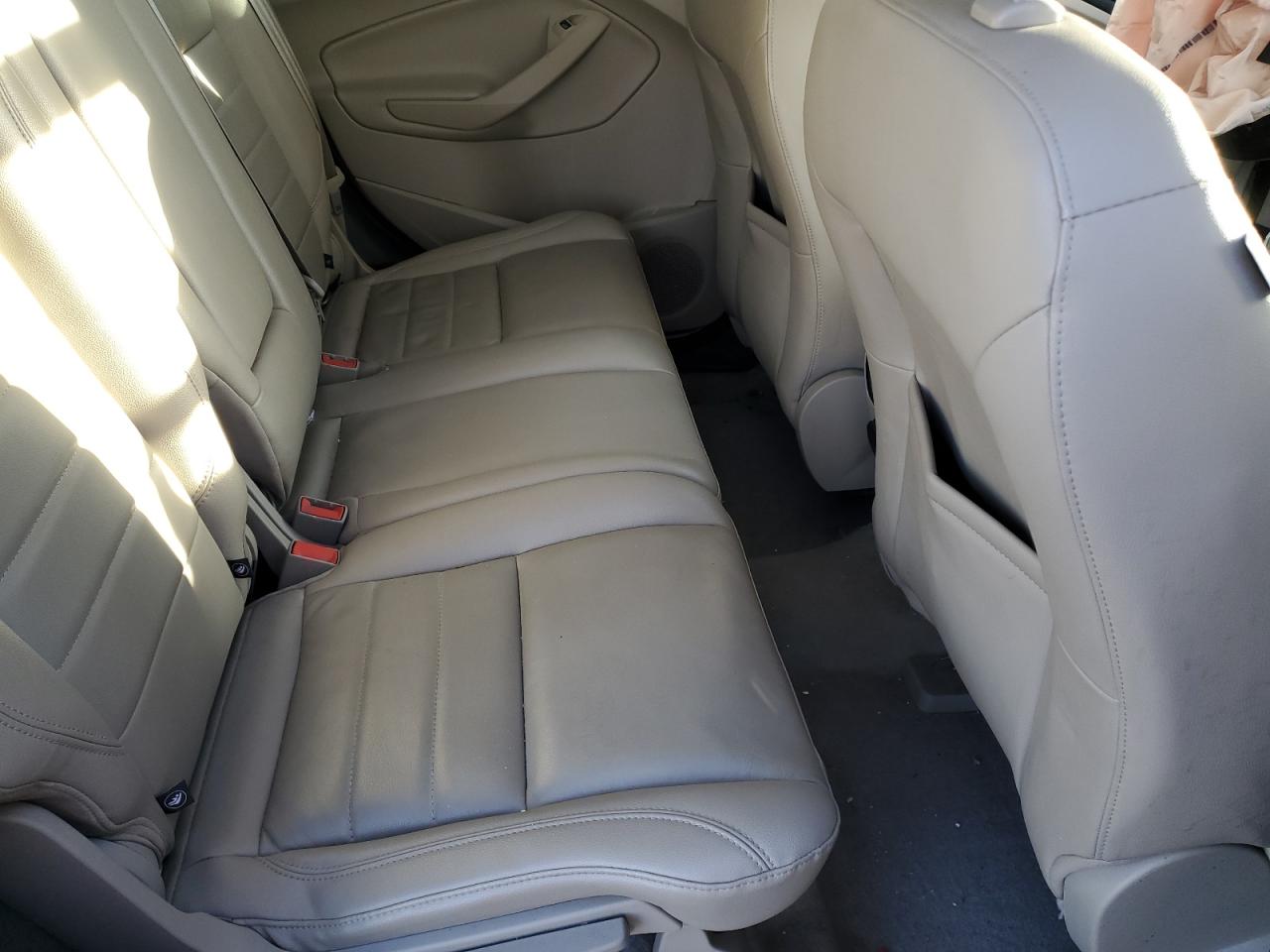 2016 Ford Escape - Image 11