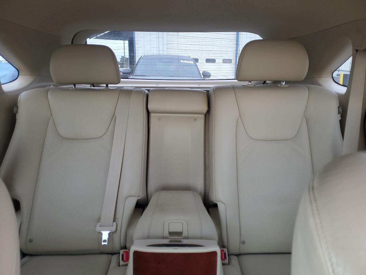 2011 Lexus RX - Image 10