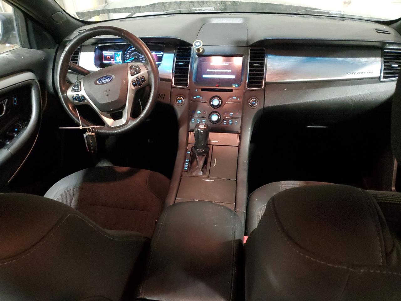 2017 Ford Taurus - Image 8