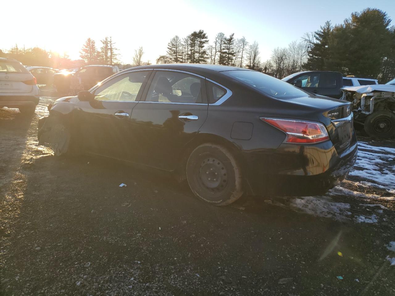 2014 Nissan Altima - Image 2