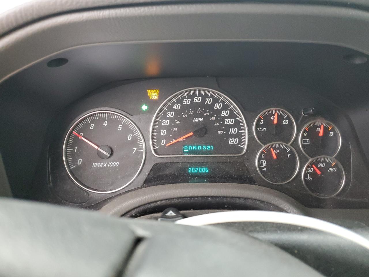 2003 GMC Envoy - Image 9