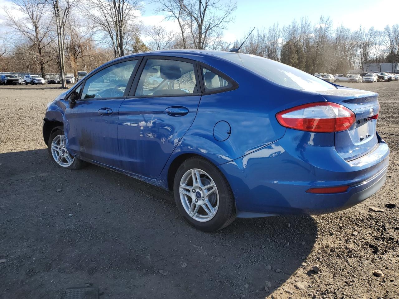 VIN 3FADP4BJ5JM143265 2018 FORD FIESTA no.2