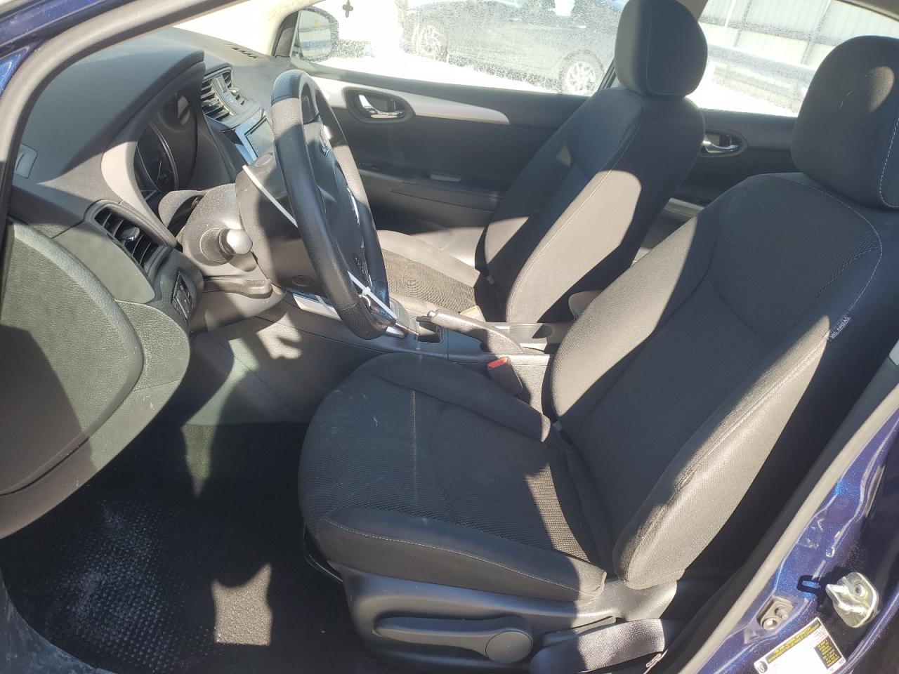2019 Nissan Sentra - Image 7