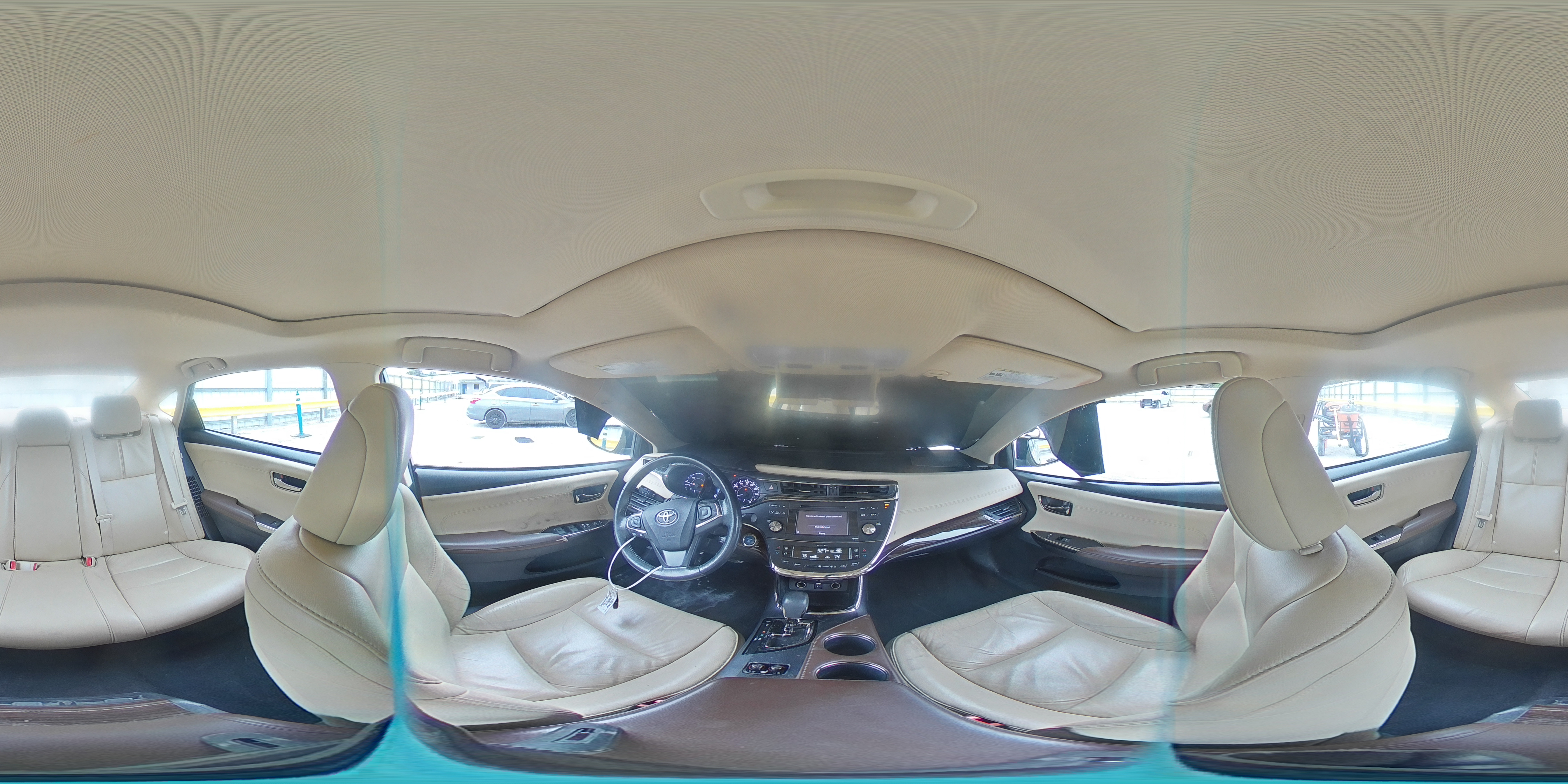 2013 Toyota Avalon - Image 12