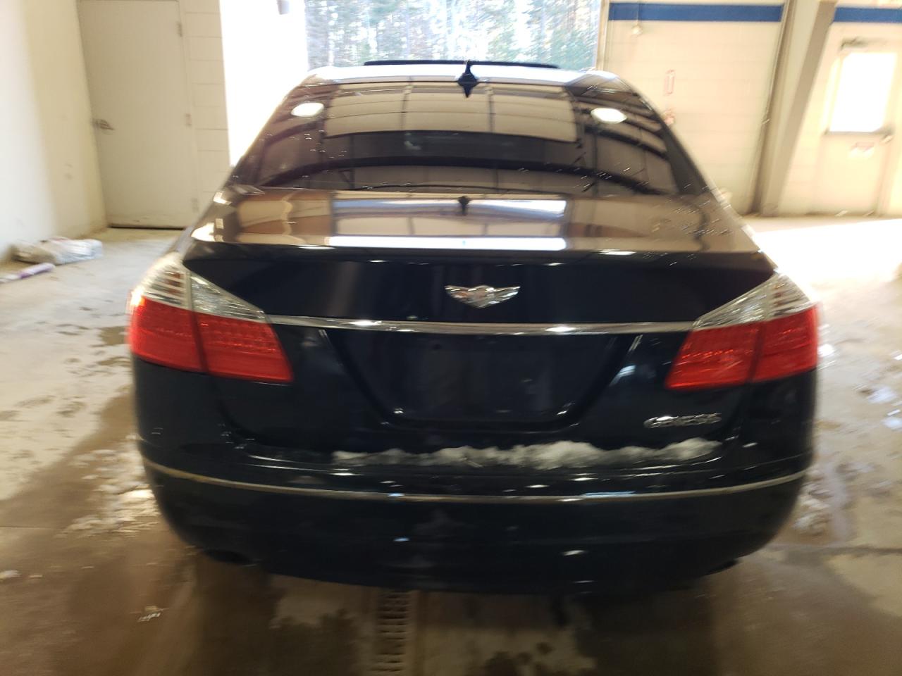 2011 Hyundai Genesis 3.8L VIN: KMHGC4DE2BU123793 Lot: 87721985