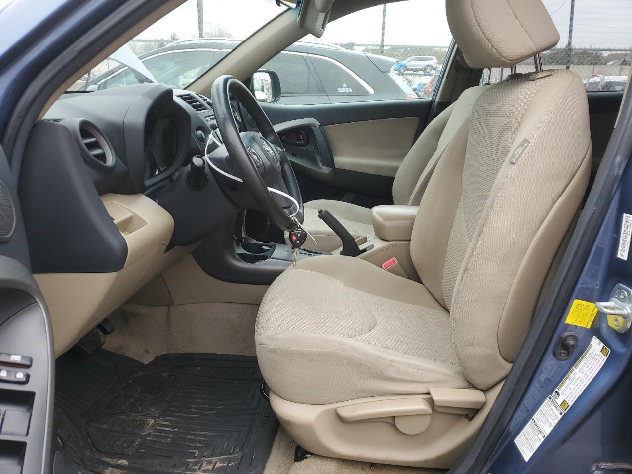 2012 Toyota RAV 4 - Image 7
