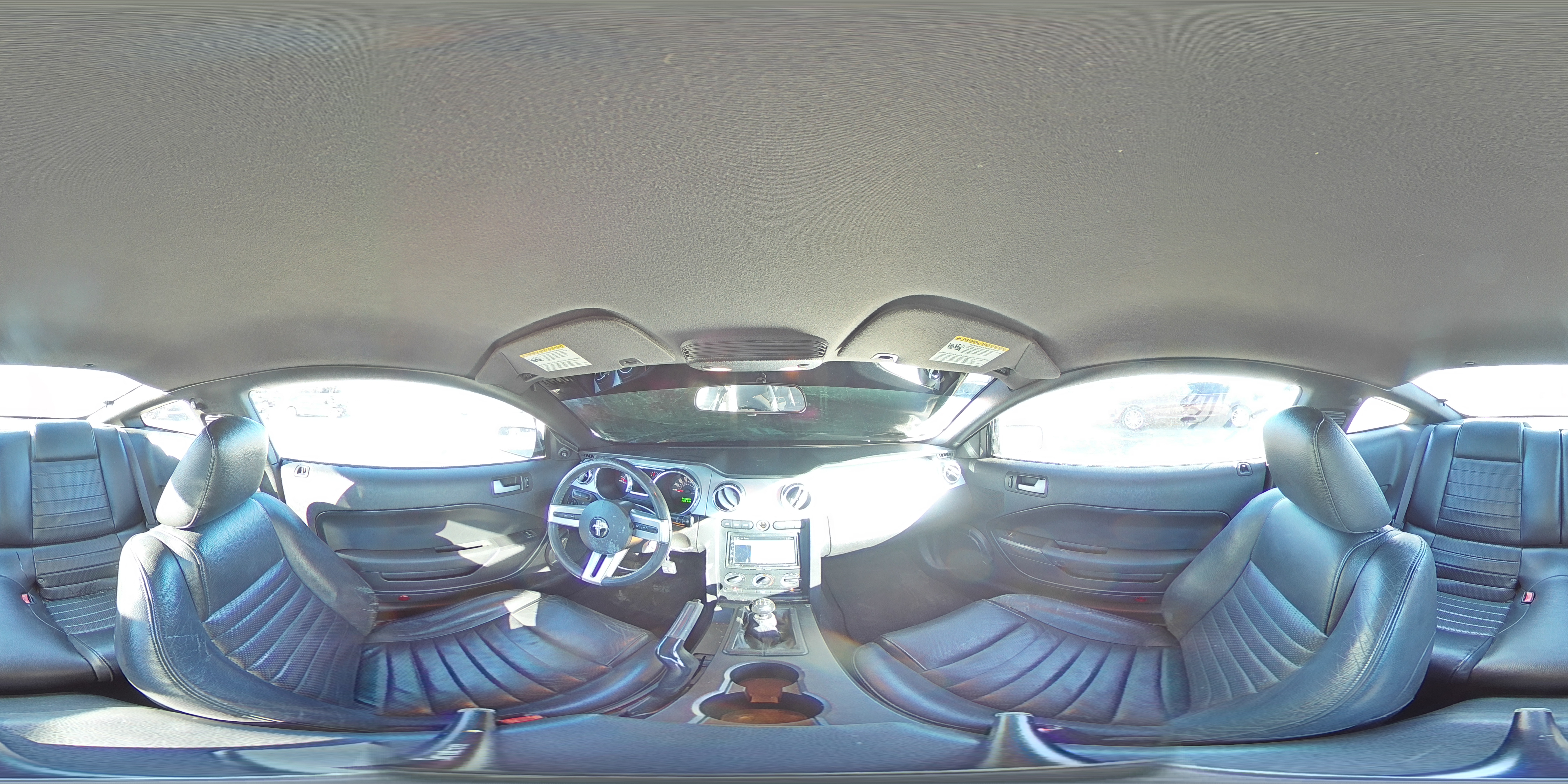 2007 Ford Mustang - Image 13