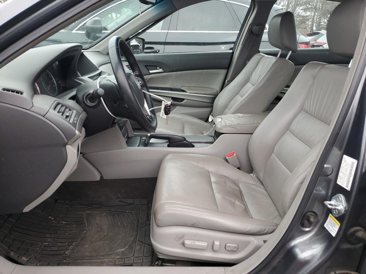 2009 Honda Accord - Image 7