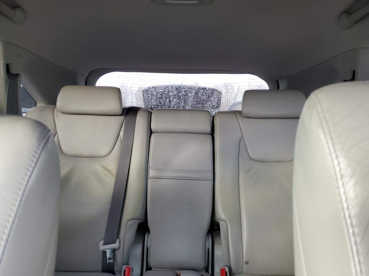 2010 Lexus RX - Image 10