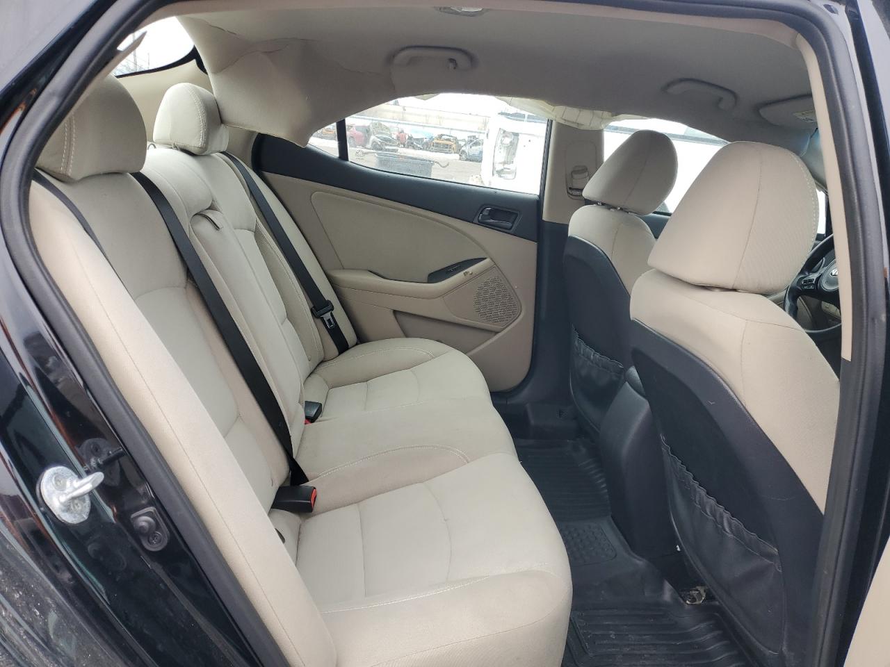 2015 Kia Optima - Image 10