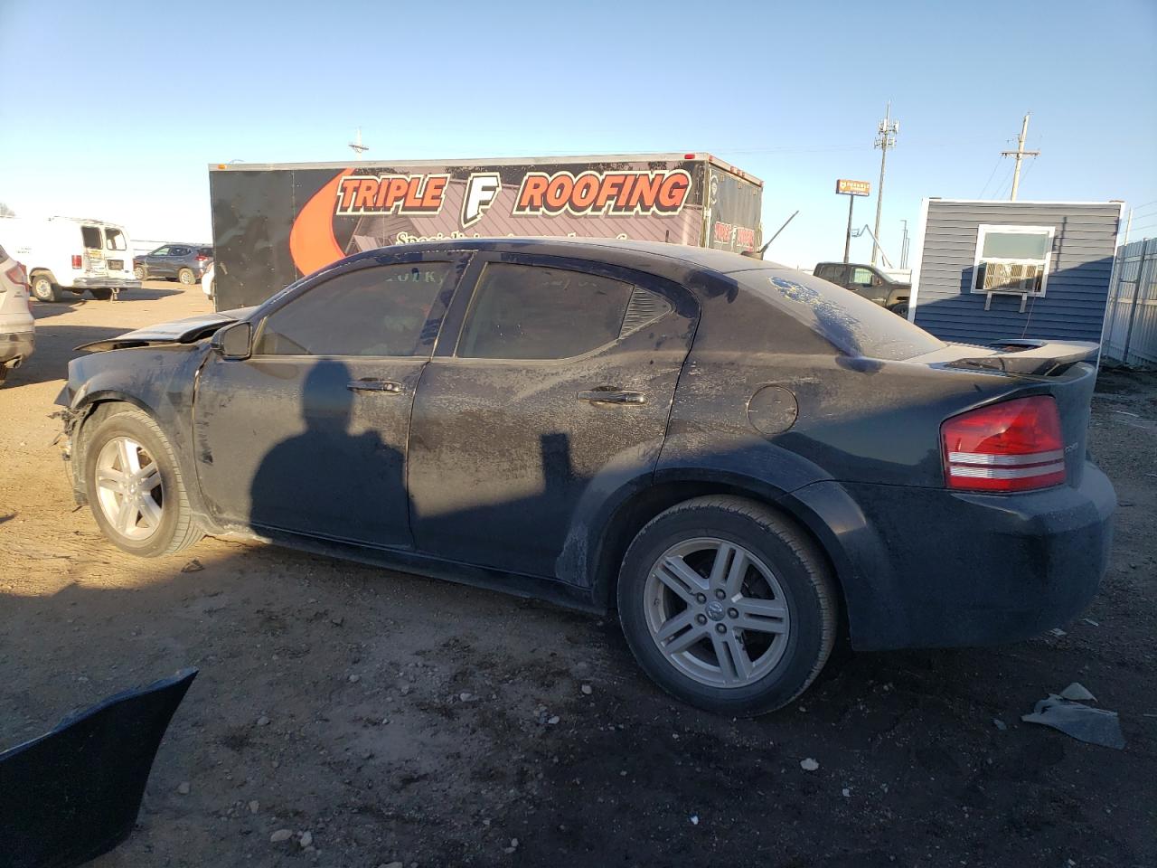 2010 Dodge Avenger - Image 2