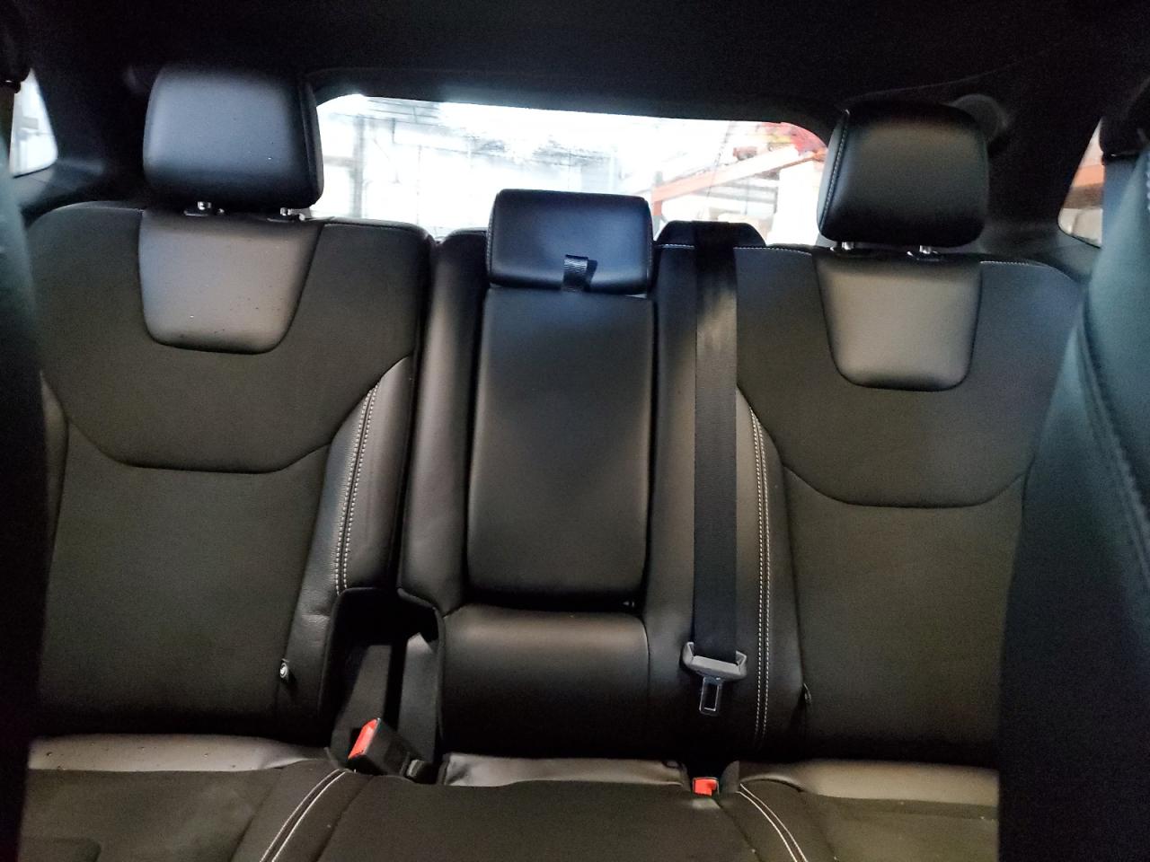 2020 Ford Edge - Image 10