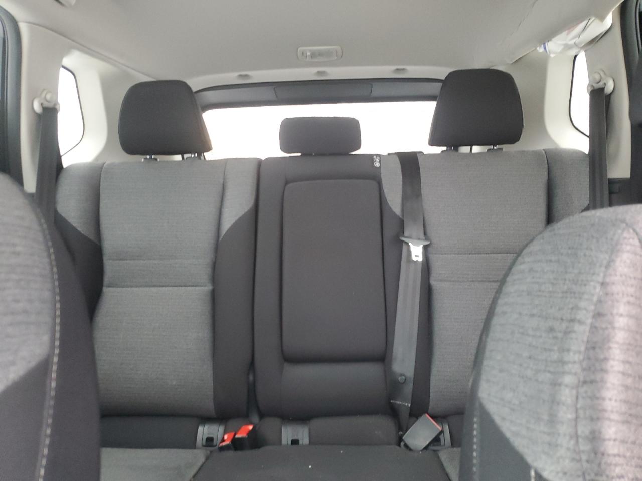 2021 Nissan Rogue - Image 10