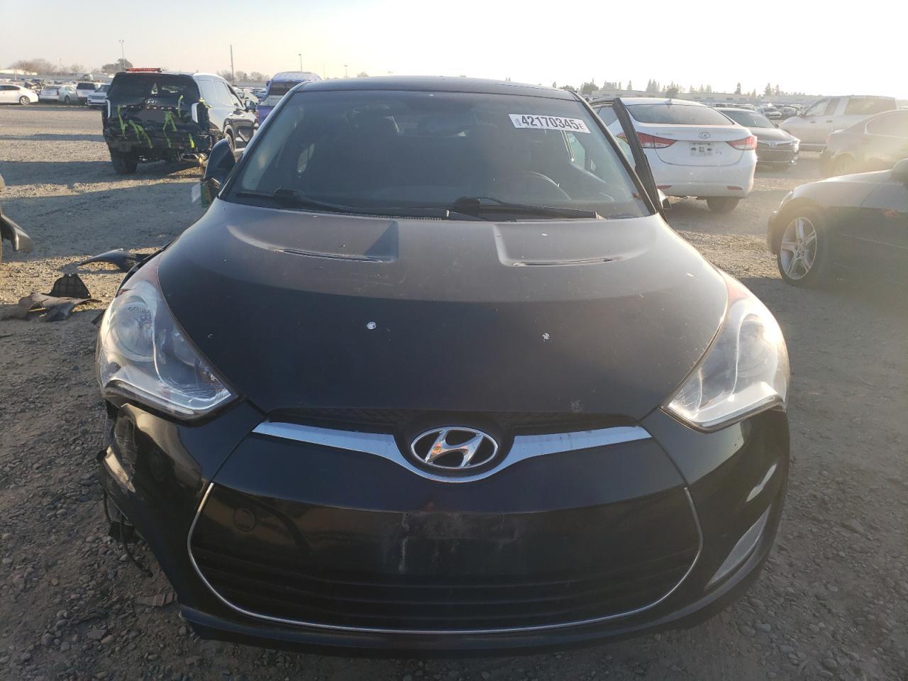 2012 Hyundai Veloster - Image 5