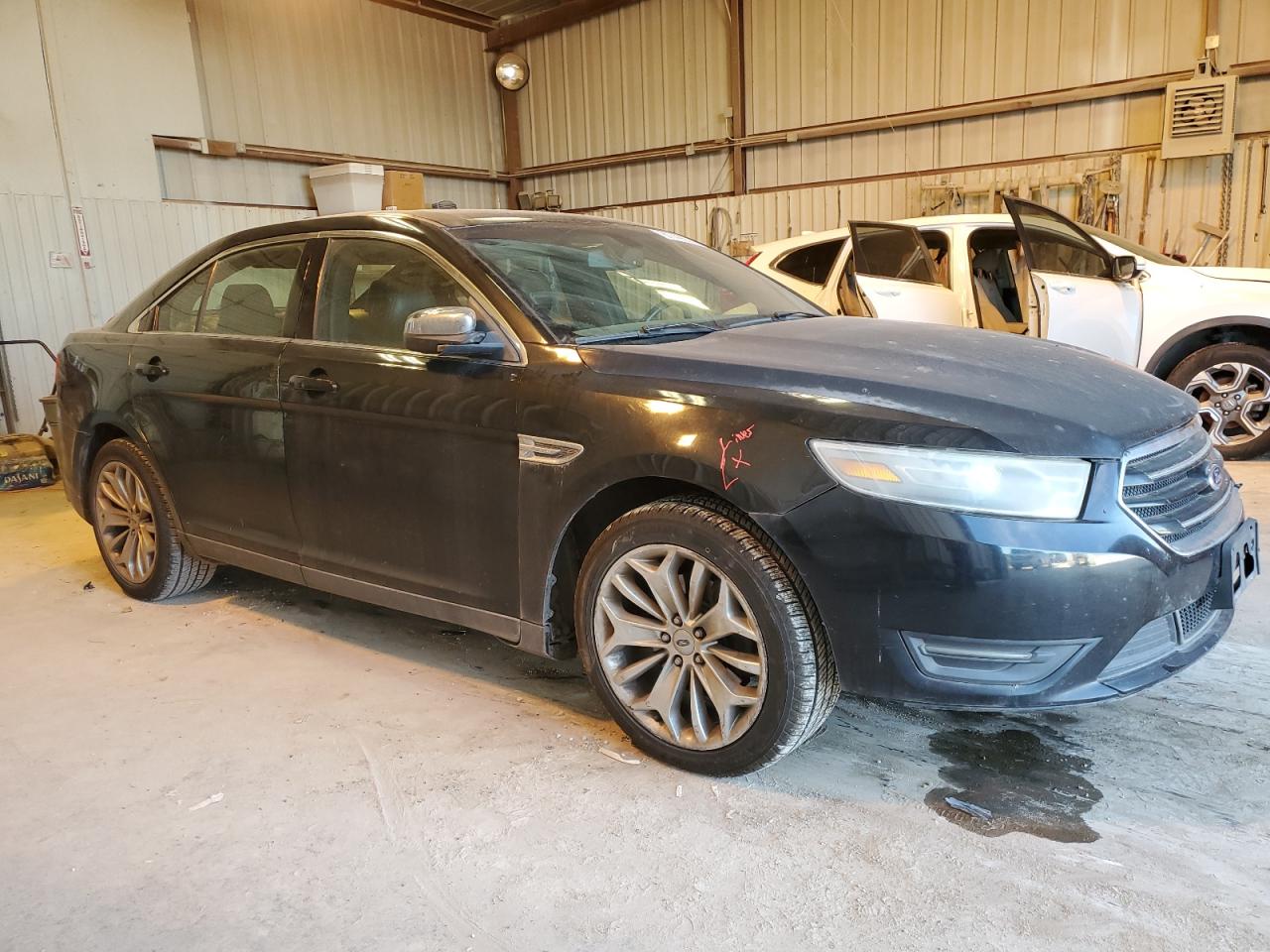 VIN 1FAHP2F89EG102750 2014 FORD TAURUS no.4